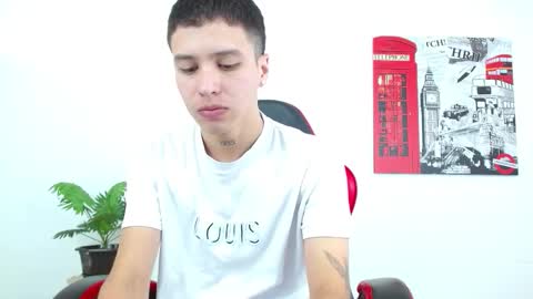 cumandres online show from 7, 11, 2025