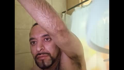 Snapshot of cummachine2022 chatting on 26, 10, 2025 cummachine2022 online show from 26, 10, 2025