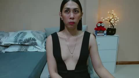 Snapshot of cummleahcumm chatting on 3, 4, 2026 Leah Vergara online show from 3, 4, 2026