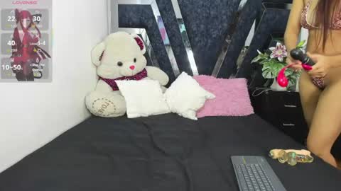 kelly doll allen online show from 23, 6, 2026