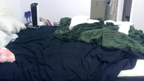 Snapshot of cumnridewa chatting on 10, 9, 2025 cumtowa online show from 10, 9, 2025