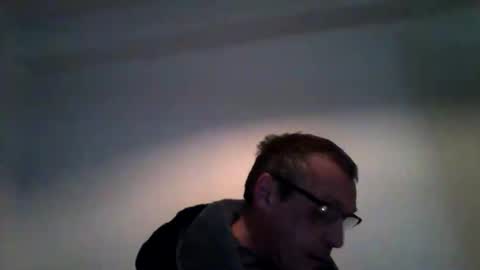 Snapshot of cumseeme002 chatting on 23, 3, 2026 Alan online show from 23, 3, 2026