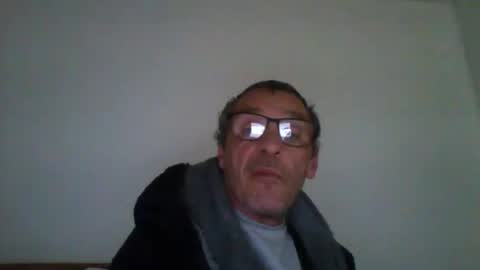 Snapshot of cumseeme002 chatting on 11, 4, 2026 Alan online show from 11, 4, 2026