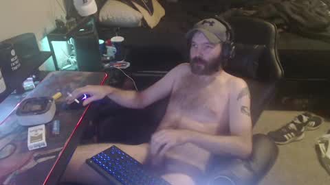 Snapshot of cumslinger2003 chatting on 17, 1, 2025 cumslinger2003 online show from 17, 1, 2025