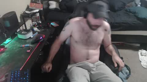 Snapshot of cumslinger2003 chatting on 23, 9, 2025 cumslinger2003 online show from 23, 9, 2025