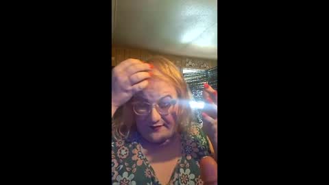 Snapshot of cumslut_transgender chatting on 27, 4, 2026 cumslut_transgender online show from 27, 4, 2026