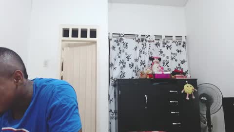 dominic and julieta... independent models online show from 31, 1, 2025