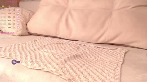 Snapshot of cuponette chatting on 24, 2, 2025 Jessy online show from 24, 2, 2025