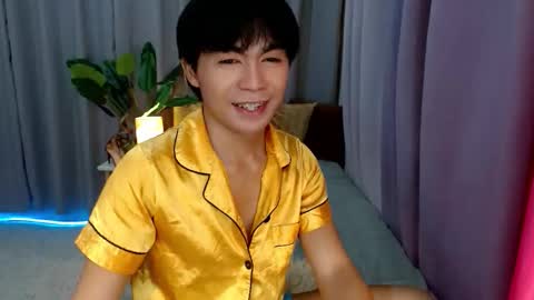 Snapshot of cuppycupcake_2 chatting on 19, 4, 2026 Xyrien online show from 19, 4, 2026