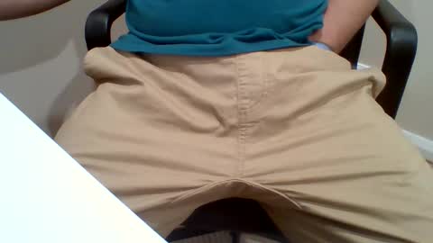 Snapshot of curious_aussie11 chatting on 20, 9, 2025 Carl online show from 20, 9, 2025