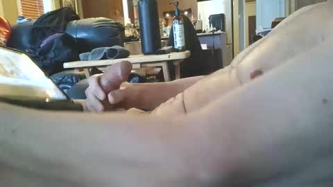 Snapshot of curiousguy1967v3 chatting on 15, 3, 2026 curiousguy1967v3 online show from 15, 3, 2026