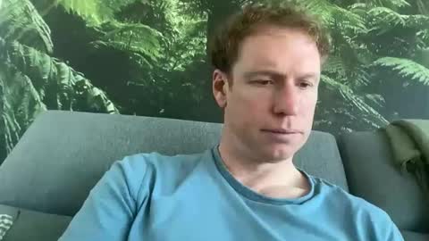 Snapshot of curiousmike6 chatting on 21, 4, 2026 curiousmike6 online show from 21, 4, 2026