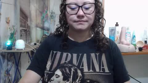 Snapshot of curly_greeneyed chatting on 24, 3, 2026 Vannesa online show from 24, 3, 2026