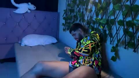 Snapshot of curvyandking chatting on 5, 8, 2026 curvyandking online show from 5, 8, 2026