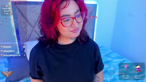 Snapshot of curvybaddie chatting on 31, 1, 2025 A online show from 31, 1, 2025