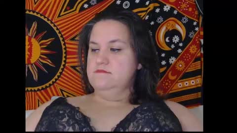 Snapshot of curvyflora chatting on 1, 10, 2025 CurvyFlora online show from 1, 10, 2025