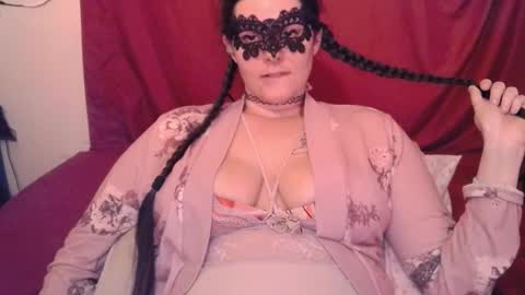 Snapshot of curvygamerceline chatting on 3, 12, 2025 Celine Fawe online show from 3, 12, 2025