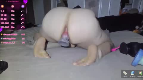 Curvygothfemboy online show from 5, 12, 2024