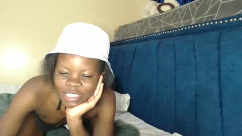 curvyjoan online show from 19, 2, 2026