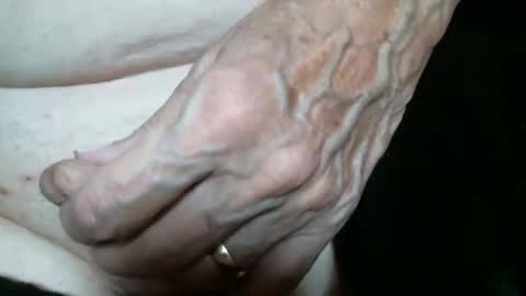 Snapshot of cutandwaxed2 chatting on 19, 10, 2025 BI SMOOTH MATURE SUB online show from 19, 10, 2025