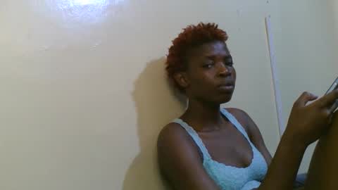 Snapshot of cute_banice chatting on 19, 12, 2024 cute_banice online show from 19, 12, 2024