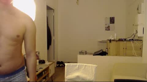 Snapshot of cute_boy859 chatting on 13, 1, 2026 Tomas online show from 13, 1, 2026