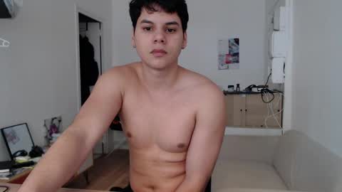 Snapshot of cute_boy859 chatting on 16, 4, 2026 Tomas online show from 16, 4, 2026