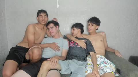 Snapshot of cute_boys18 chatting on 15, 5, 2026 ARTURO-18 MATIAS-18 NIKOLAY-19 HADES-18 GABO-19 online show from 15, 5, 2026