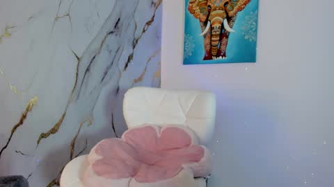 Snapshot of cute_dani1 chatting on 13, 1, 2025 online show from 13, 1, 2025