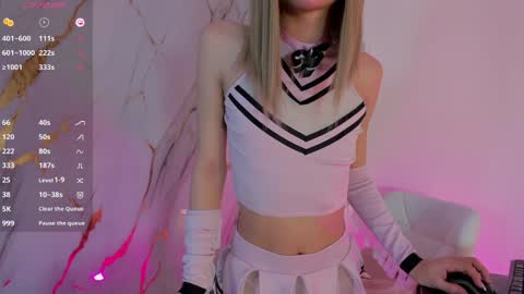 Snapshot of cute_dani1 chatting on 7, 2, 2025 online show from 7, 2, 2025