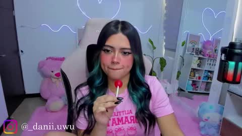 Snapshot of cute_dani__ chatting on 2, 3, 2026 Dani online show from 2, 3, 2026