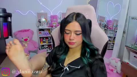 Snapshot of cute_dani__ chatting on 15, 4, 2026 Dani online show from 15, 4, 2026