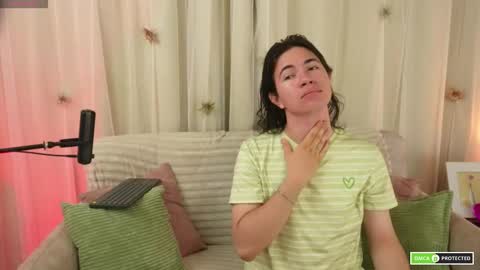 Snapshot of cute_erelis chatting on 13, 1, 2026 You Erelis online show from 13, 1, 2026