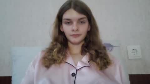 Snapshot of cute_kitte chatting on 23, 12, 2024 cute_kitte online show from 23, 12, 2024