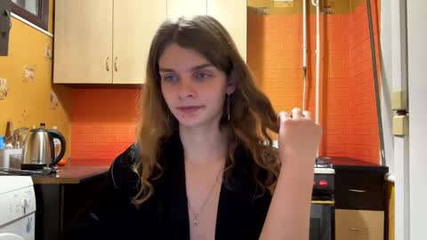 Snapshot of cute_kitte chatting on 24, 1, 2025 cute_kitte online show from 24, 1, 2025