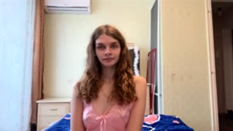 cute_kitte online show from 27, 11, 2025