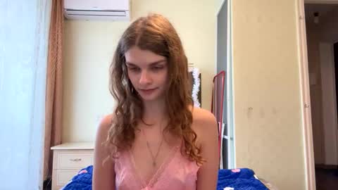 cute_kitte online show from 30, 11, 2025