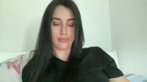 cute_kriss94 online show from 22, 5, 2026