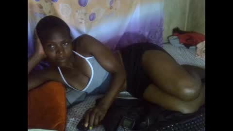 Snapshot of cute_leylah chatting on 19, 4, 2026 cute_leylah online show from 19, 4, 2026