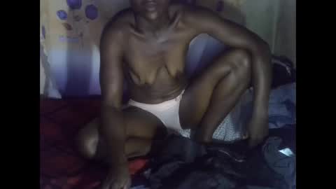 Snapshot of cute_leylah chatting on 27, 4, 2026 cute_leylah online show from 27, 4, 2026