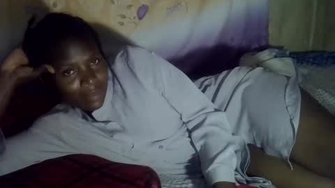 Snapshot of cute_leylah chatting on 28, 4, 2026 cute_leylah online show from 28, 4, 2026