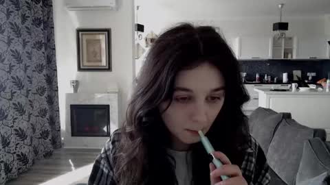 Snapshot of cute_lilia chatting on 1, 5, 2026 Lilia online show from 1, 5, 2026