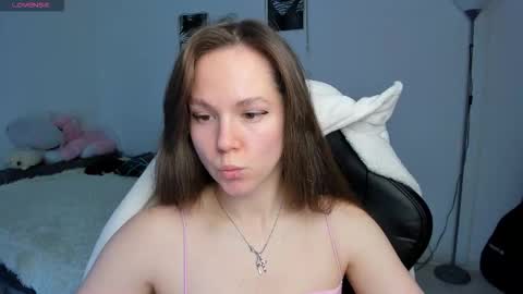 Emily online show from 3, 11, 2025