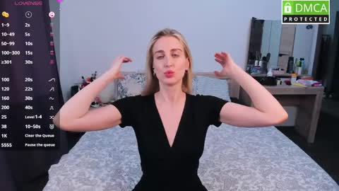 Snapshot of cute_milana chatting on 12, 4, 2026 Milana online show from 12, 4, 2026