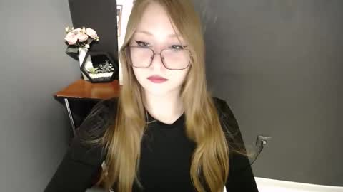 Snapshot of cute_minx chatting on 2, 3, 2026 Veronica online show from 2, 3, 2026