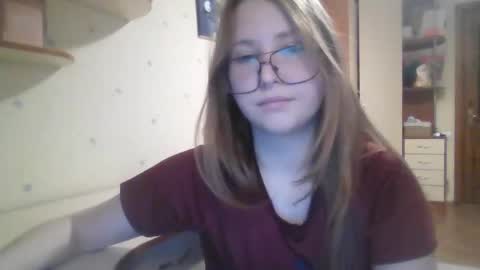 Snapshot of cute_minx chatting on 2, 4, 2026 Veronica online show from 2, 4, 2026