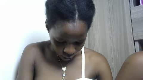 Snapshot of cute_sexy3 chatting on 23, 1, 2025 SHARON online show from 23, 1, 2025