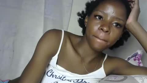 Snapshot of cute_sexy3 chatting on 1, 3, 2025 SHARON online show from 1, 3, 2025