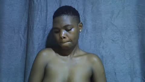 Snapshot of cute_tamara1 chatting on 10, 10, 2025 cute_tamara1 online show from 10, 10, 2025