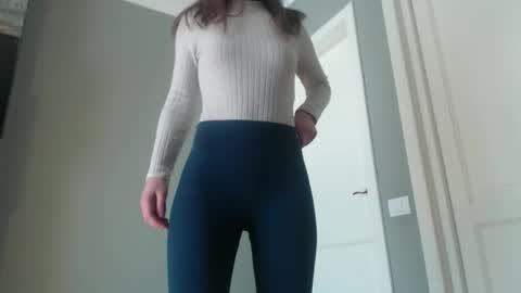 Snapshot of cuteangelx chatting on 9, 3, 2026 Anne-Marie online show from 9, 3, 2026